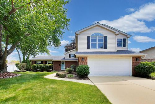 2006 N Elizabeth Dr, Arlington Heights, IL, 60004-2902 | Card Image