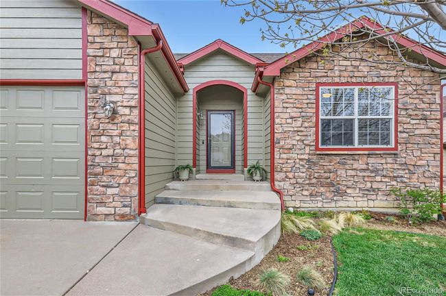 2205 Birdie Way, House other with 3 bedrooms, 3 bathrooms and 2 parking in Milliken CO | Image 4
