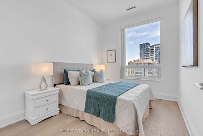 PH03 - 1 Uptown Dr, Condo with 2 bedrooms, 1 bathrooms and 1 parking in Markham ON | Image 7
