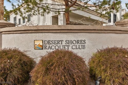 2661 Golden Sands Dr, Las Vegas, NV, 89128-6804 | Card Image