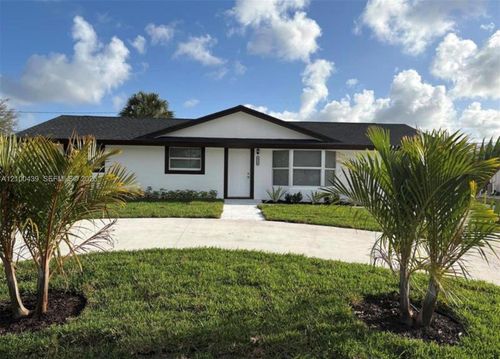 4318 Crestdale St, Palm Beach Gardens, FL, 33410-5804 | Card Image