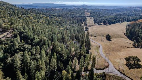 10440 Tabeaud Rd, Pine Grove, CA, 95665-9701 | Card Image