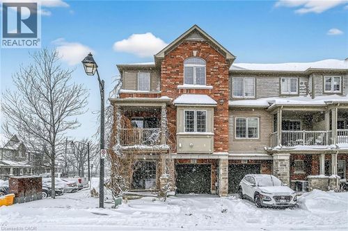 22-515 Winston Rd, Grimsby, ON, L3M0C8 | Card Image