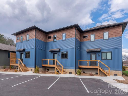 41 Leap Frog Park, Waynesville, NC, 28786 | Card Image