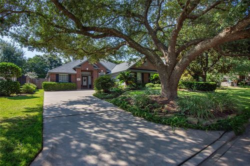 2515 Honeysuckle Walk, Spring, TX, 77388-5492 | Card Image