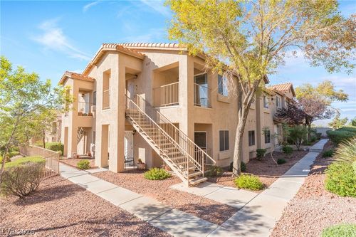 2076-2110 Los Feliz St, Las Vegas, NV, 89156-8026 | Card Image