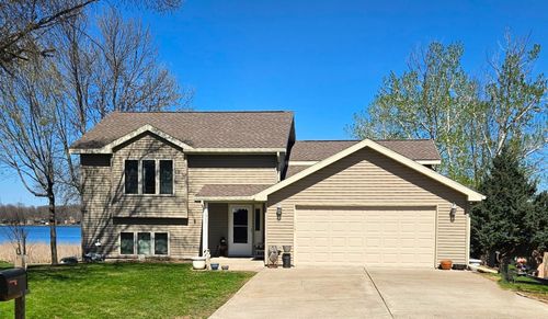 1900 White Cloud Dr E, Isle, MN, 56342-2668 | Card Image