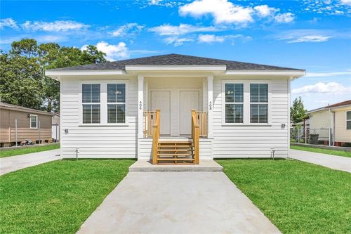406 Community St, Arabi, LA, 70032-1508 | Card Image