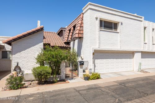 2934 N Casa Tomas Court, Phoenix, AZ, 85016 | Card Image
