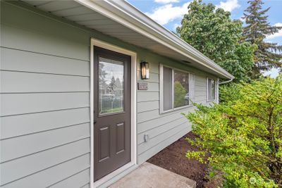 10113 Kline Street Sw, House other with 3 bedrooms, 1 bathrooms and null parking in Lakewood WA | Image 3