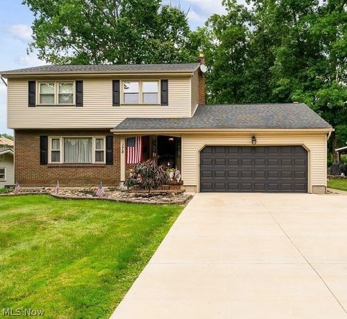 178 Shorehaven Dr, Boardman, OH, 44512-5923 | Card Image