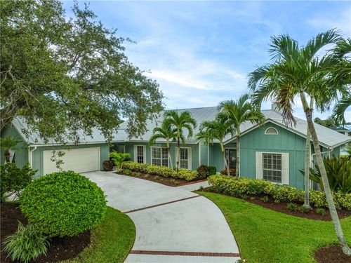 38 Cache Cay Dr, Vero Beach, FL, 32963-1210 | Card Image