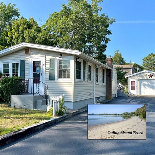 43 Butler St, Buzzards Bay, MA, 02532-4429 | Card Image