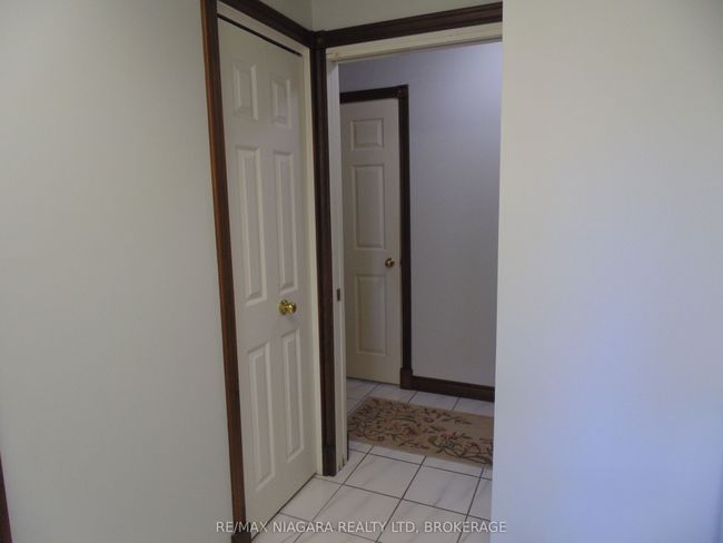 683 Canboro Rd, House other with 3 bedrooms, 3 bathrooms and 6 parking in Fenwick ON | Image 16