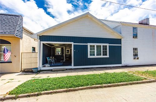 42 N Main St, Camden, OH, 45311-1103 | Card Image