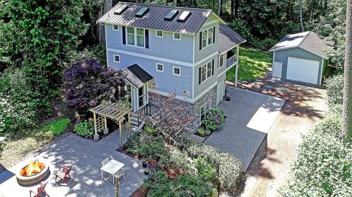 1577 Arrowhead Beach Rd, Camano Island, WA, 98282-8710 | Card Image