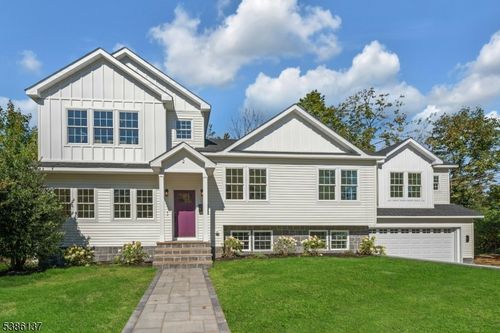 2 Rose Ln, Summit, NJ, 07901-1608 | Card Image