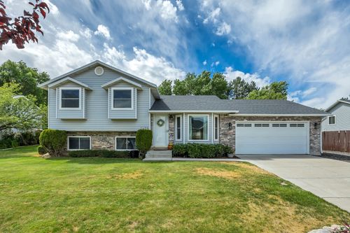 2425 E View Dr, South Weber, UT, 84405-9458 | Card Image