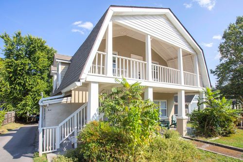 a-611 S 14th St, Nashville, TN, 37206-3021 | Card Image