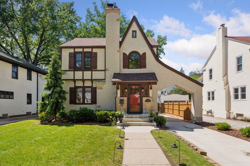4510 Arden Ave, Edina, MN, 55424-1115 | Card Image