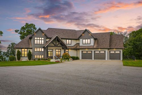 1658 Howdy Hills, Decorah, IA, 52101 | Card Image