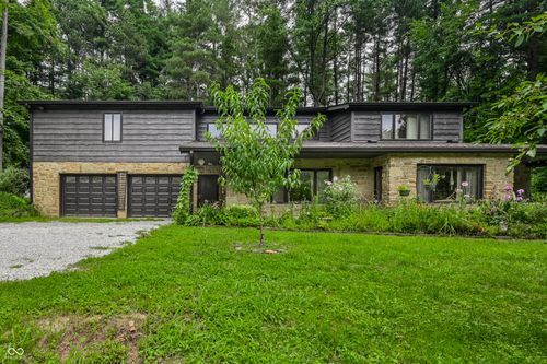 5994 Pine Tree Ln, Morgantown, IN, 46160-8577 | Card Image