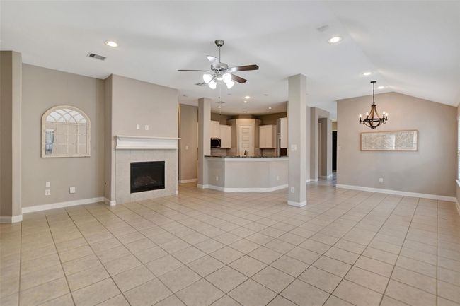 Family room | Image 5