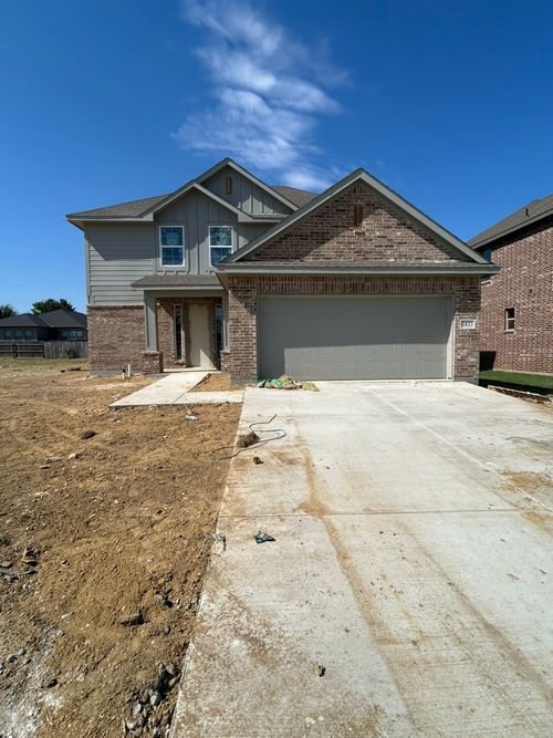 3411 Helena St, Gainesville, TX, 76240-5042 | Card Image