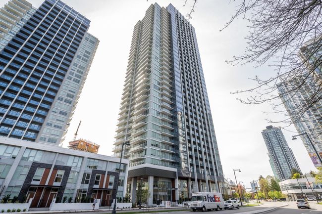 1608 - 10448 University Drive, Condo with 1 bedrooms, 1 bathrooms and 1 parking in Surrey BC | Image 3