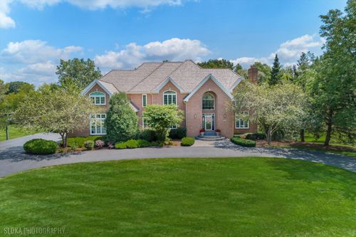 1500 Macalpin Cir, Inverness, IL, 60010-6429 | Card Image