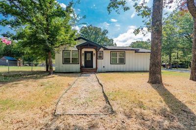 3072 Cross Street, House other with 3 bedrooms, 2 bathrooms and null parking in Wills Point TX | Image 1