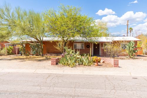 5141 E 6th St, Tucson, AZ, 85711-2335 | Card Image