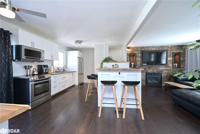 5653 Highway 12, House other with 2 bedrooms, 1 bathrooms and 9 parking in Ramara ON | Image 17