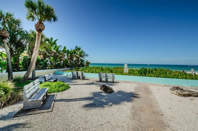APT-201 - 18201 Gulf Blvd, Condo with 3 bedrooms, 2 bathrooms and null parking in Redington Shores FL | Image 31