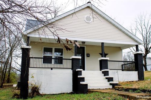 301 W North St, Leadwood, MO, 63653-1041 | Card Image