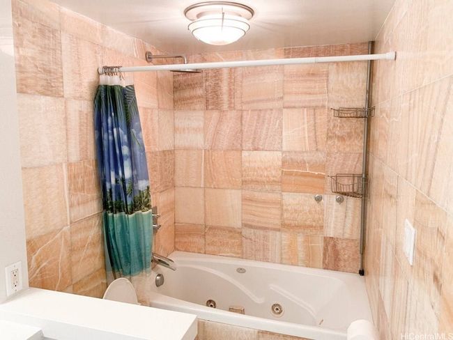 APT-3404 - 411 Hobron Ln, House other with 1 bedrooms, 1 bathrooms and 1 parking in Honolulu HI | Image 9