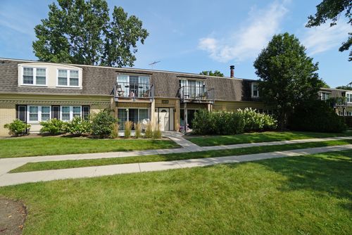 1014-1101 Pleasant Run Dr, Wheeling, IL, 60090-5607 | Card Image