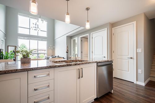 410-6490 194 St, Surrey, BC, V4N6J9 | Card Image