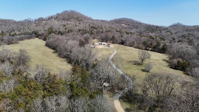 10585 Highway 25 E, House other with 3 bedrooms, 2 bathrooms and 2 parking in Hartsville TN | Image 52