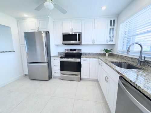 404-2016 S Federal Hwy, Boynton Beach, FL, 33435-6965 | Card Image
