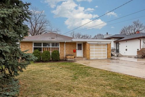 140 Main St, Lombard, IL, 60148-2326 | Card Image