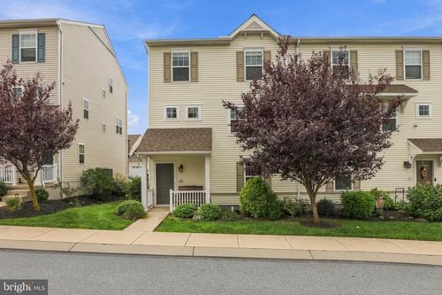 223 Norbury Circle, WILLOW STREET, PA, 17584 | Card Image