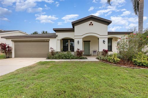 624 Woods Landing Drive, MINNEOLA, FL, 34715 | Card Image