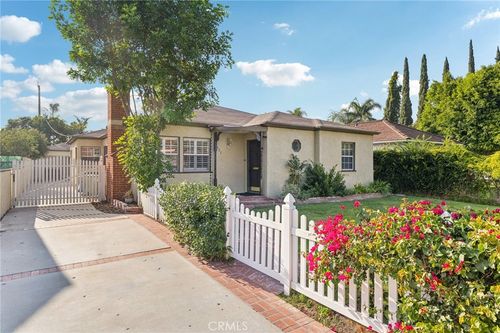 527 S Orchard Dr, Burbank, CA, 91506 | Card Image