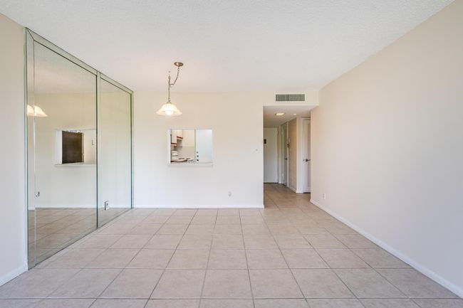 APT-319 - 2316 S Cypress Bend Dr, Condo with 2 bedrooms, 2 bathrooms and null parking in Pompano Beach FL | Image 8