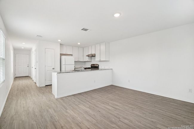 20305 Andalusite Way, House other with 3 bedrooms, 3 bathrooms and null parking in San Antonio TX | Image 8