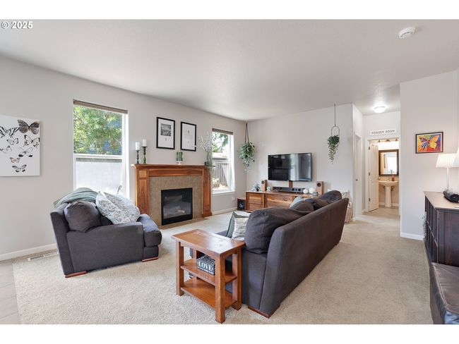 2819 Se Pheasant Way, House other with 4 bedrooms, 3 bathrooms and 3 parking in Gresham OR | Image 13