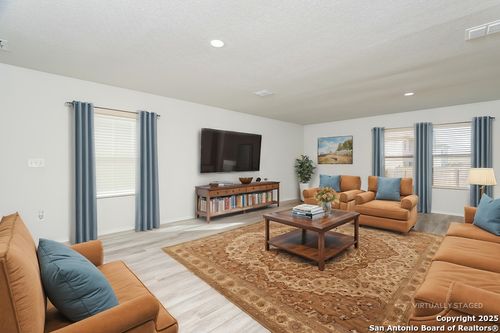 10611 Hunters Pond, San Antonio, TX, 78224-3169 | Card Image