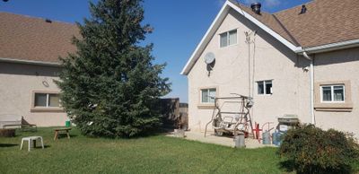 328 6 Ave N, House detached with 4 bedrooms, 2 bathrooms and 8 parking in Champion AB | Image 3