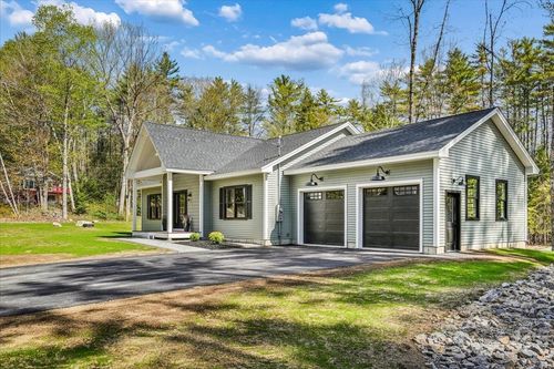 24 Smoke Rise Road, New Hampton, NH, 03256 | Card Image